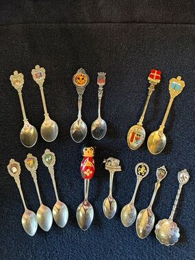 Collectible Souvenir Spoon Lot - 14 Mixed Silver & Gold Tones